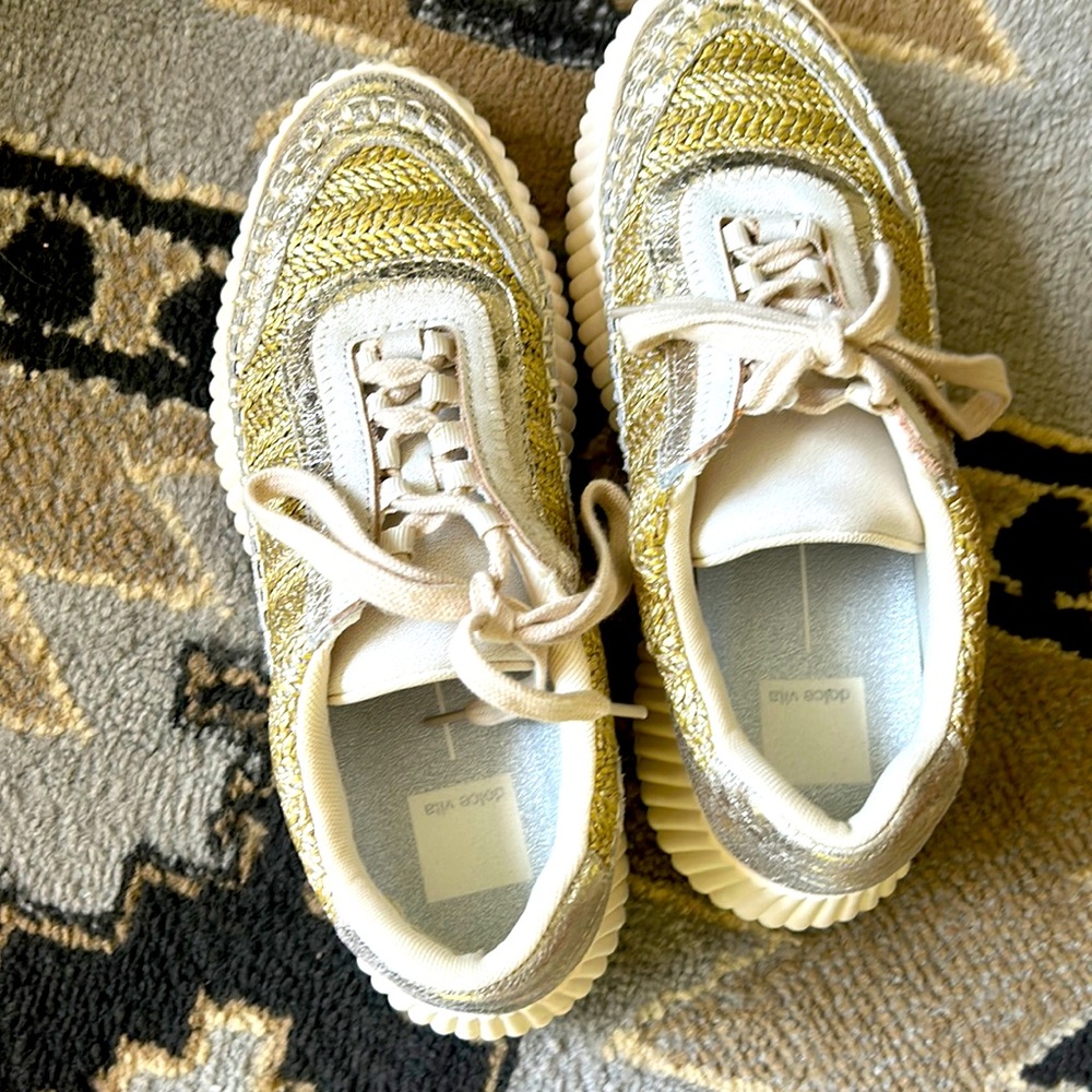 Dolce vita sneakers like new